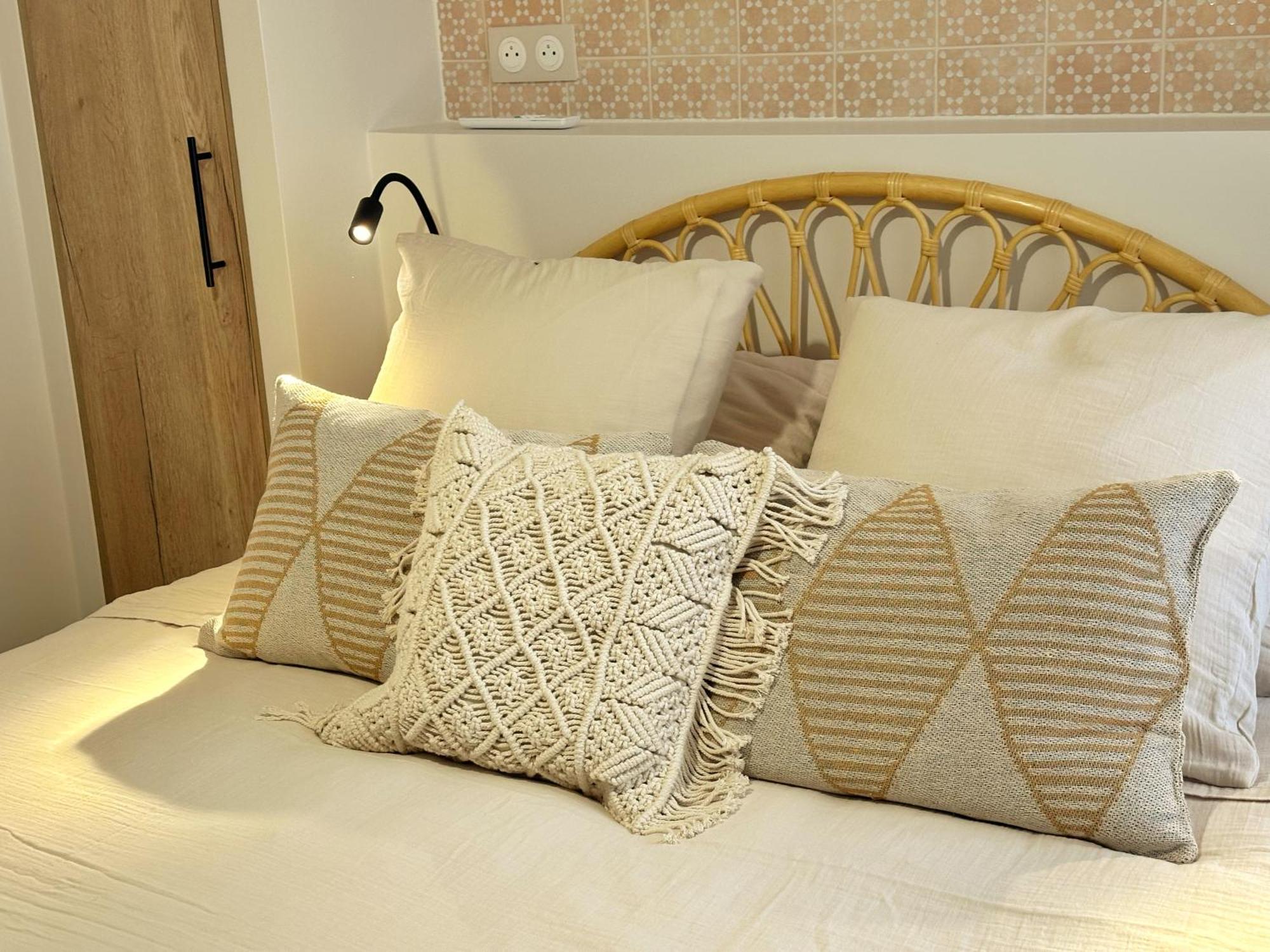 La Maison Cavet 5 Appartements De Standing Au Coeur Du Village ซานารี-ซูร์-แมร์ ภายนอก รูปภาพ