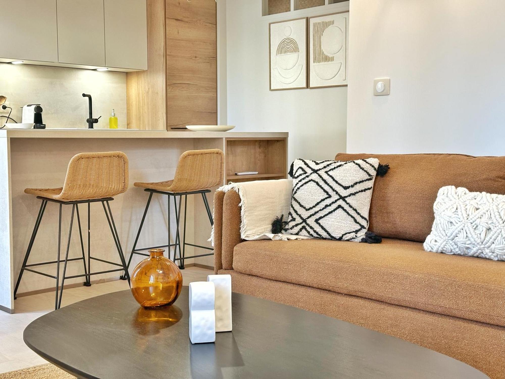 La Maison Cavet 5 Appartements De Standing Au Coeur Du Village ซานารี-ซูร์-แมร์ ภายนอก รูปภาพ
